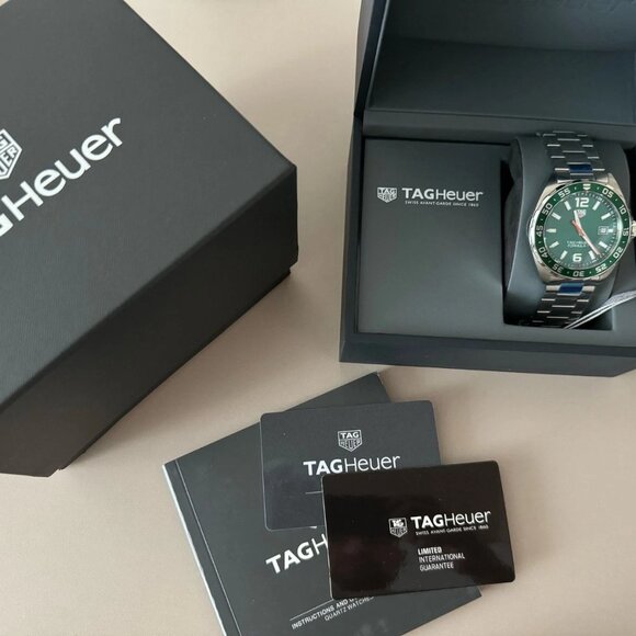 Authentic TAG Heuer Formula 1 Dial 43mm Men's Quartz Steel Watch WAZ1017.BA0842 - Picture 7 of 8